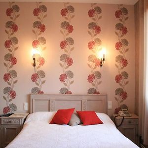 Chambre Lit Queen-Size